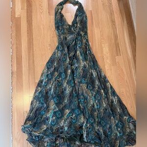 Elegant Peacock Print Halter Maxi Dress - Haute Hippie